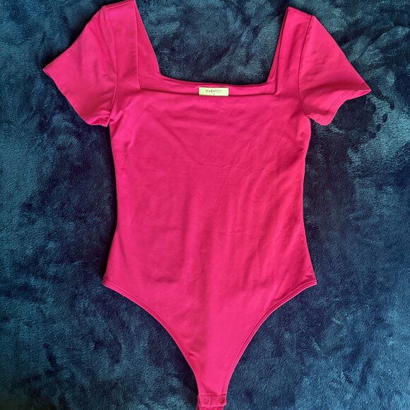 Aritzia Tops - Aritzia Babaton Pink Square Neck Top